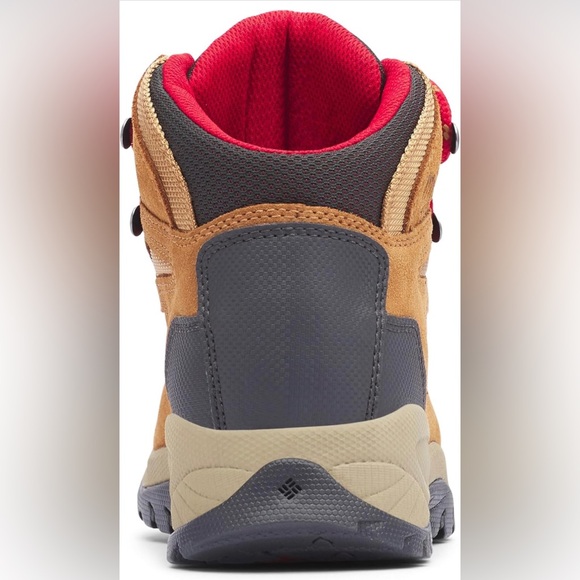 Columbia Women's Newton Ridge Plus Waterproof Amped Hiking Boot sizes 7.5 & 9.5 - Picture 3 of 7